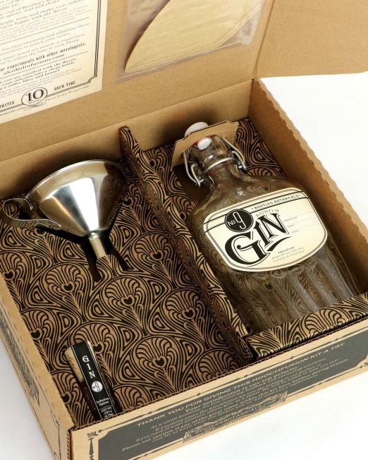 Bootleg-Botanicals-DIY-Gin-Making-Kit-Citrus-Blend